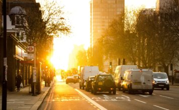 Prędkość komunikacyjna predkosc komunikacyjna