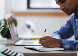 Outsourcing „make or buy” oto jest pytanie ?